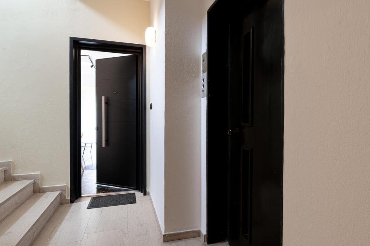 Lux Next To Port&city Center Appartement